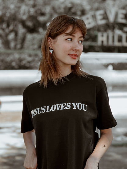 Unisex Jesus loves you t-shirt